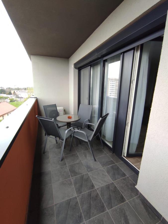 Armony Apartament Temeşvar Dış mekan fotoğraf